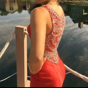 Red Prom dress